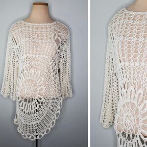 Cream Asymmetric Hem Crocheted Top Size L
